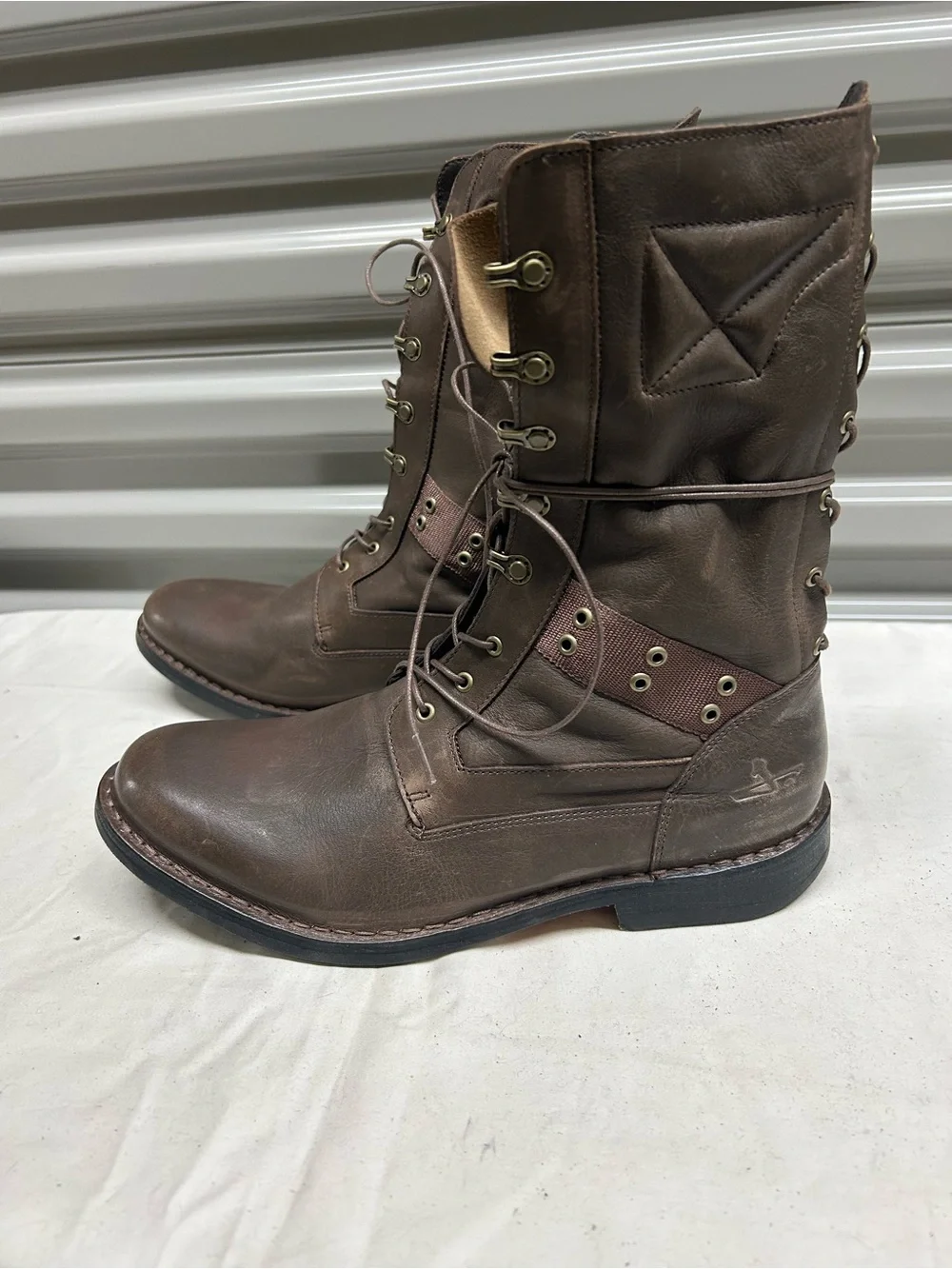 Men's Brown Lace-Up Leather Combat Boots